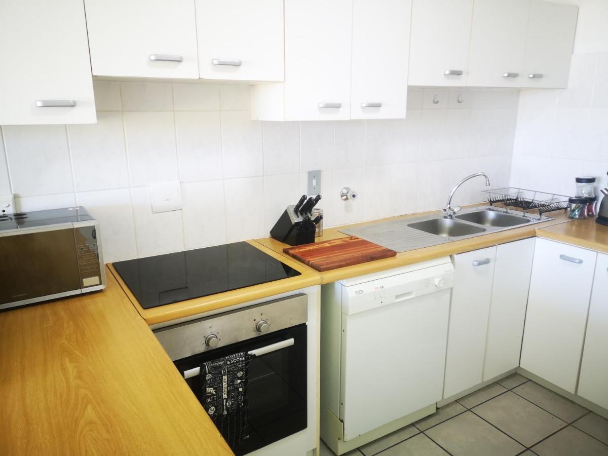 Cape Town Family Beachfront Apartment Leisure Bay Екстериор снимка
