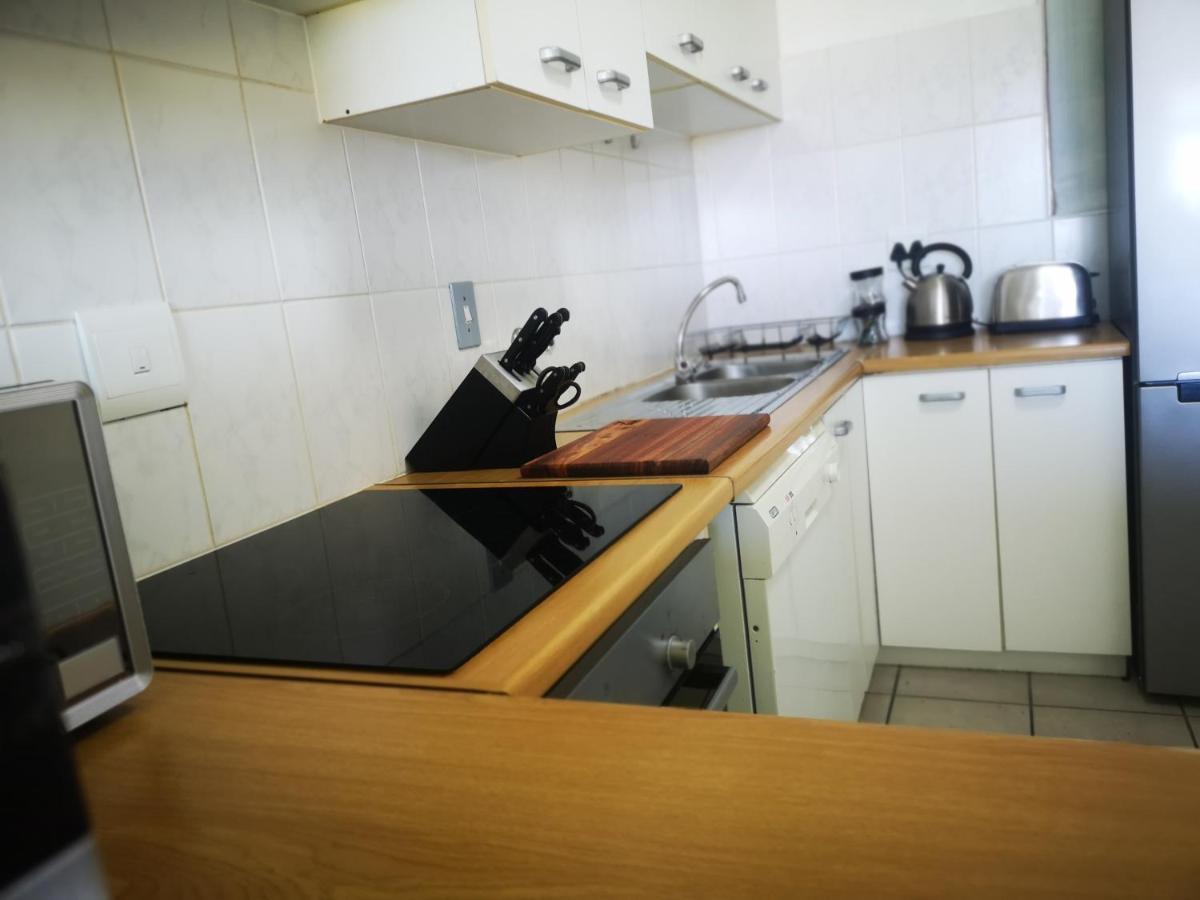 Cape Town Family Beachfront Apartment Leisure Bay Екстериор снимка