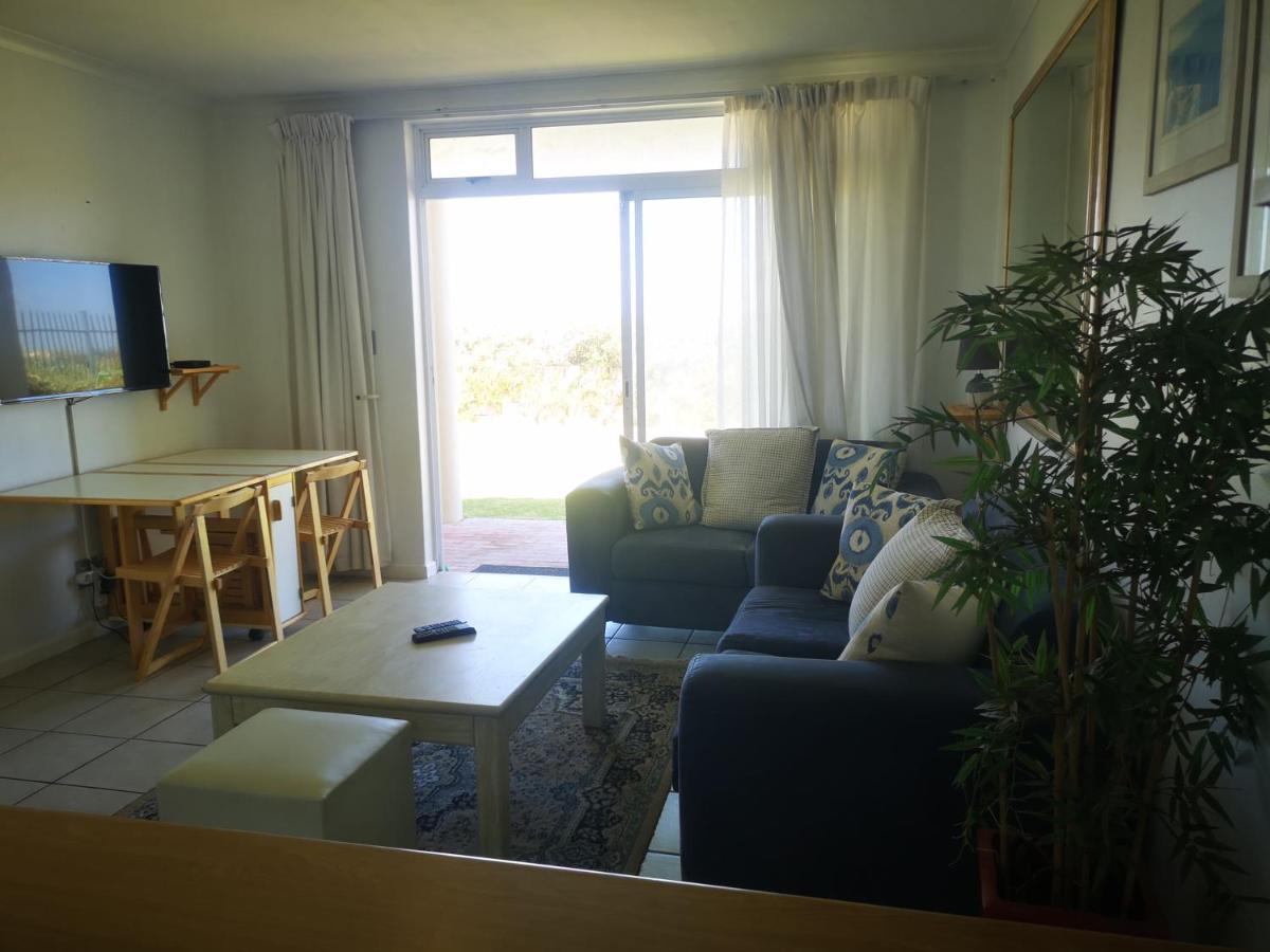 Cape Town Family Beachfront Apartment Leisure Bay Екстериор снимка