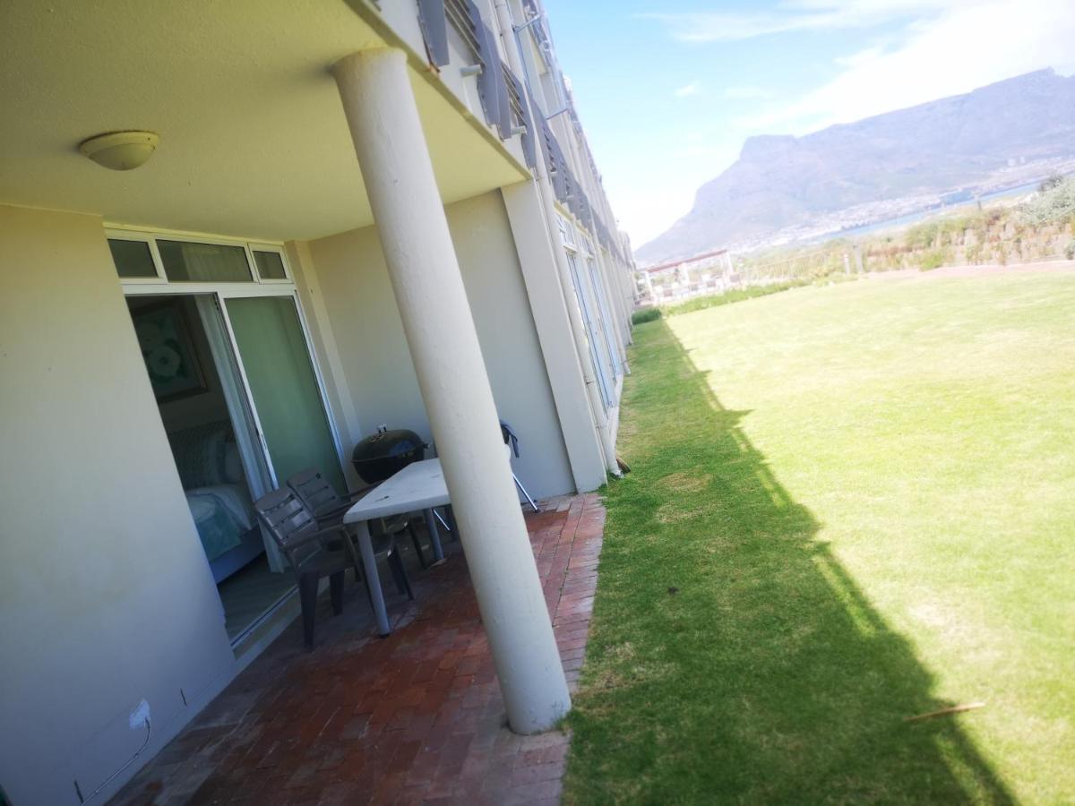 Cape Town Family Beachfront Apartment Leisure Bay Екстериор снимка