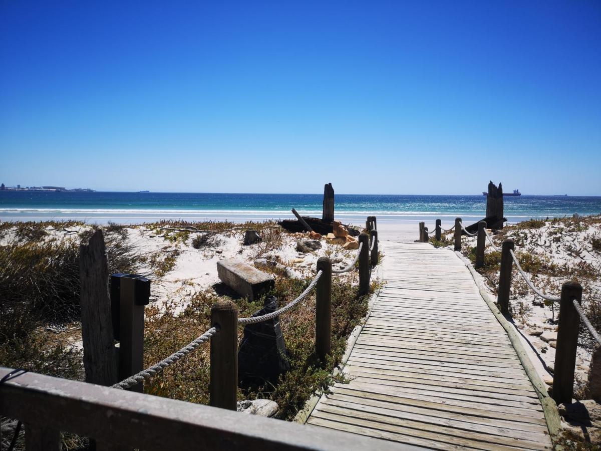 Cape Town Family Beachfront Apartment Leisure Bay Екстериор снимка